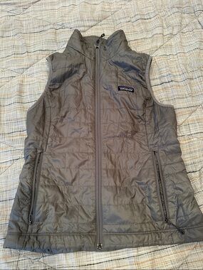 Patagonia Quilted Vest women’s — gray